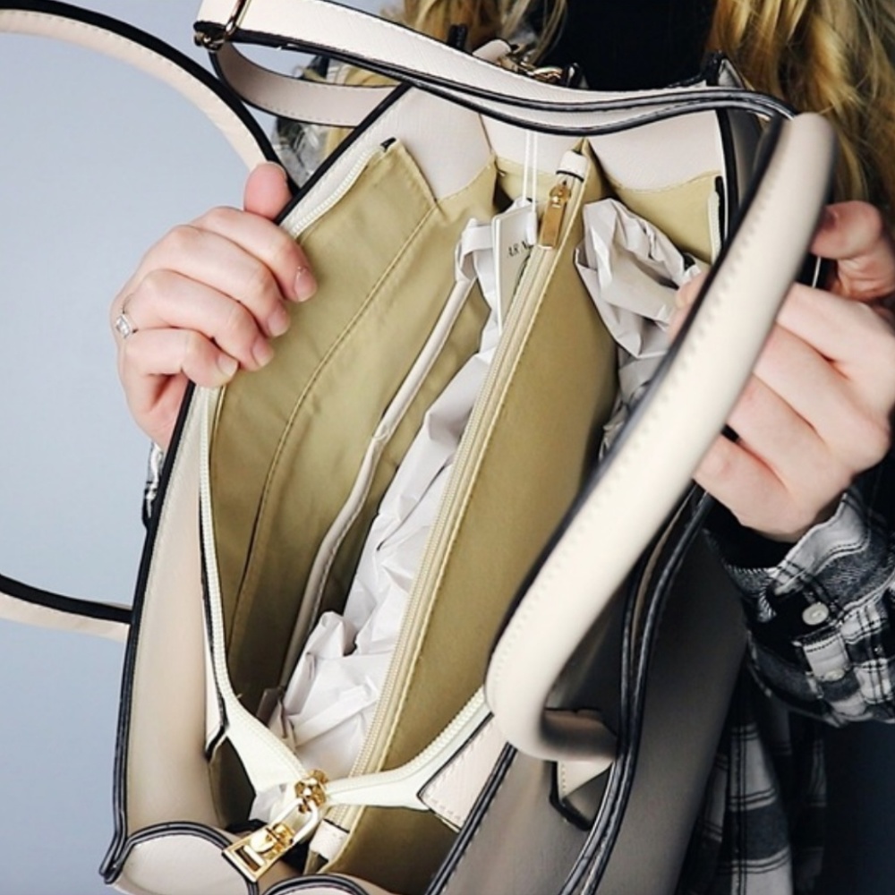 *LAST* Front Pocket Satchel In Crossgrain Texture - Picture 6 of 6